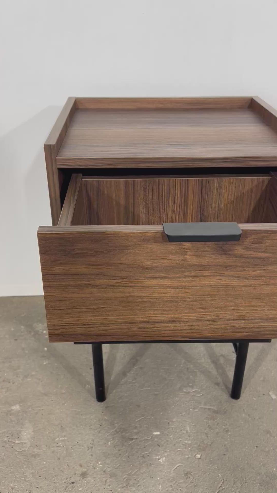 Edison Szafka Orzech Warmia